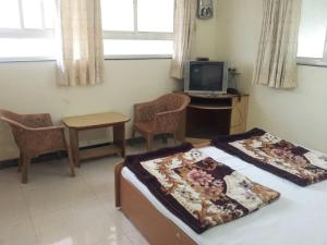 sarang lodging and boarding