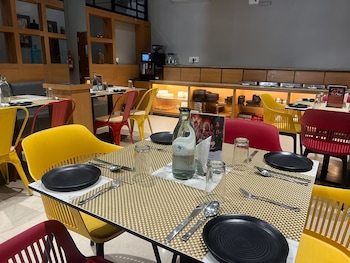 sparrow hotel managed by siara sariska alwar