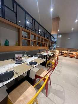 sparrow hotel managed by siara sariska alwar