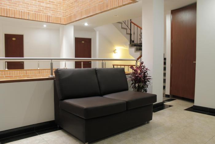 hotel real estacion