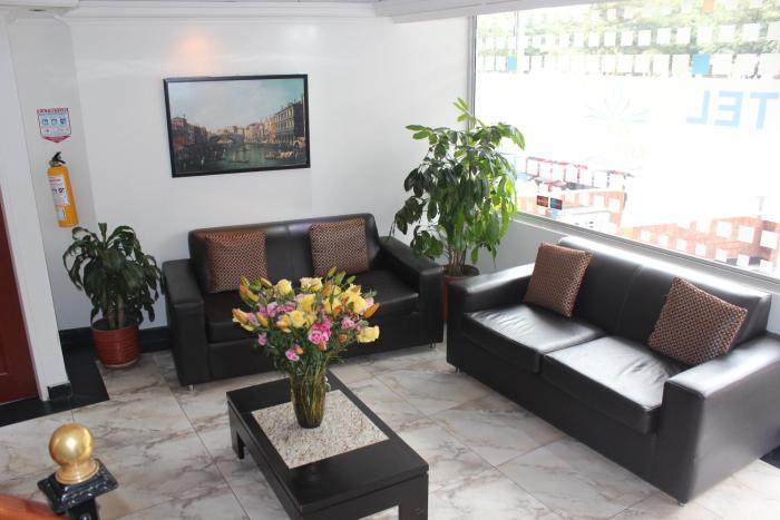 hotel real estacion
