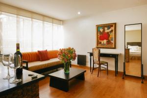 hotel retiro 84 by mij