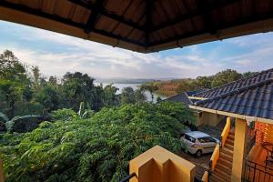 Vista Del Lago, Muttil South,1 star