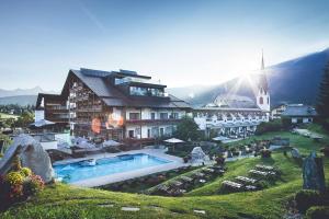 Hotel Klosterbraeu,Near Gschwandtkopf Cable Car,5 star