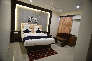 hotel royal residency