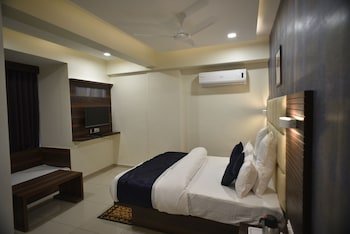 Hotel Royal Residency,Gujarat>>Vadodara,3 star