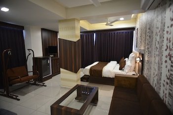 Hotel Royal Residency,Gujarat>>Vadodara,3 star