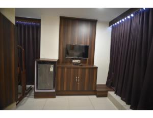 hotel royal residency
