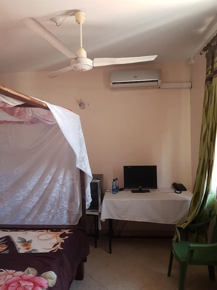 panaroma gardens hotel mombasa