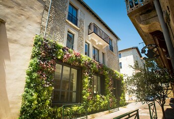 Logis Les Fleurines,Homps>>Figeac,3 star