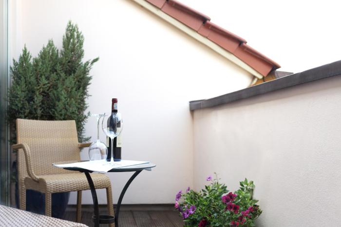 melarose feng shui hotel