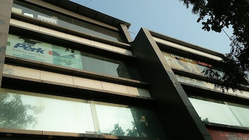 hotel alfa international