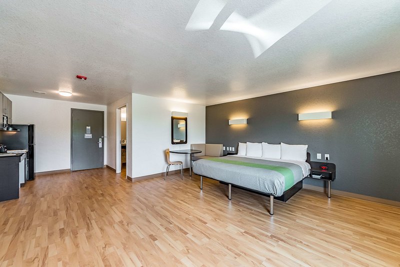 studio 6 new braunfels tx