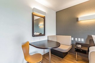 studio 6 new braunfels tx