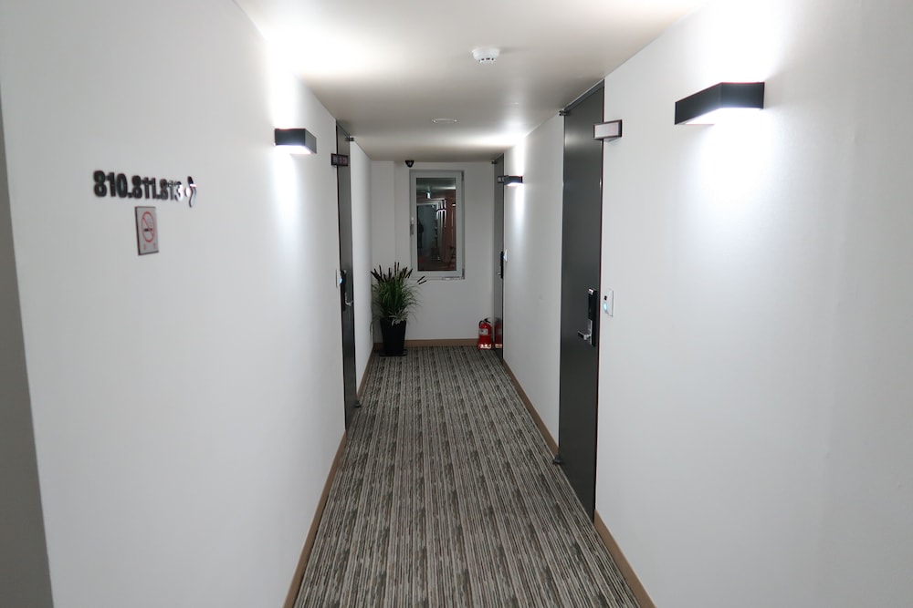 hotel irene city