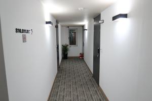 hotel irene city