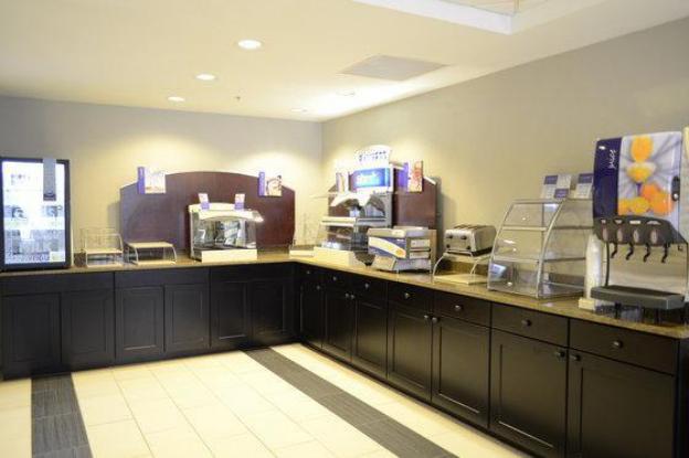 holiday inn express biddeford by ihg