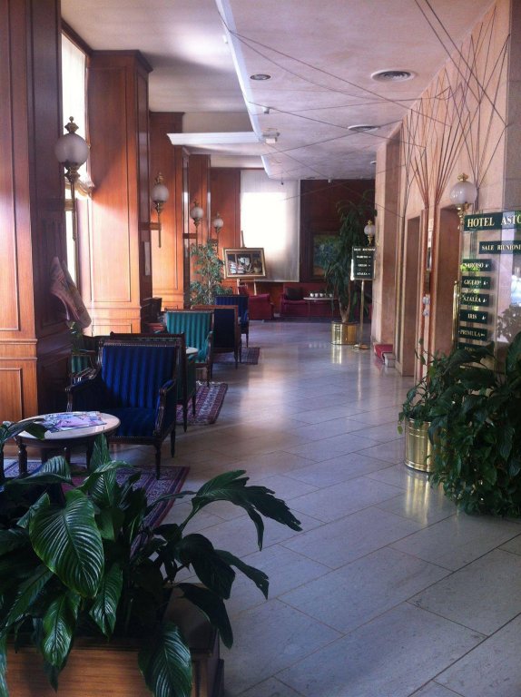 hotel astoria
