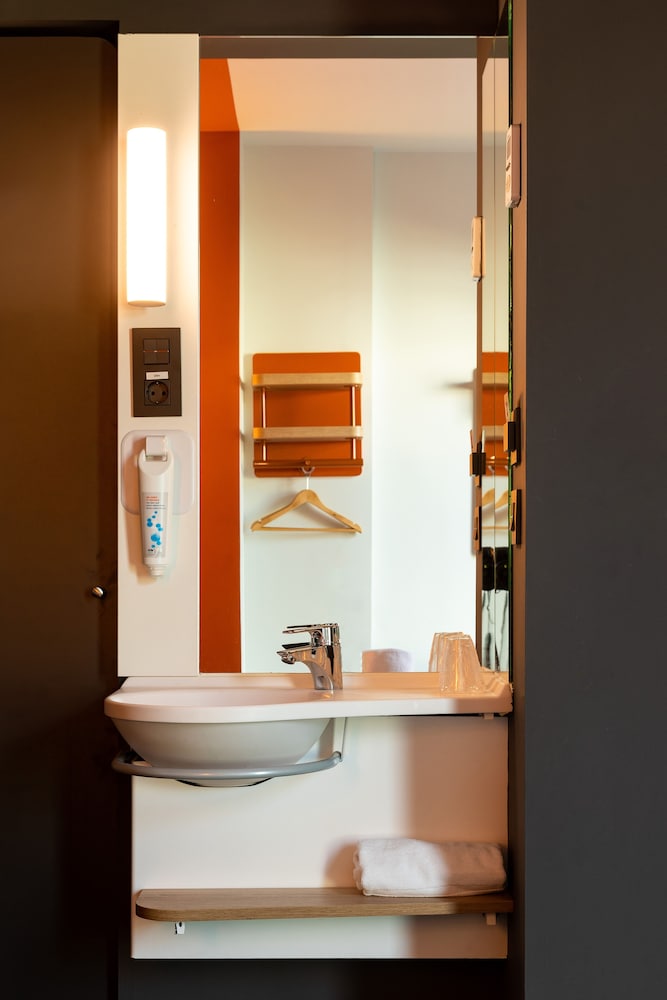 ibis budget madrid centro lavapies