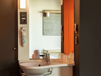 ibis budget madrid centro lavapies