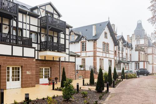 chateau de pourtales