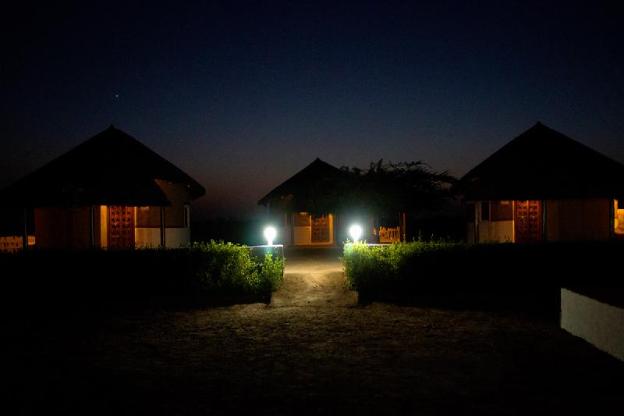 mahefeel e rann resort
