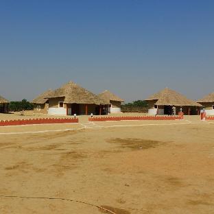 mahefeel e rann resort