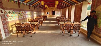 mahefeel e rann resort