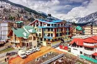 the moniker resort and spa