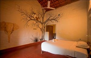 Deshadan Eco Valley Resort - An Eco Friendly Mud House,Devikolam>>Chinnakanal,2 star