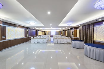 ts royal grand attibele hosur