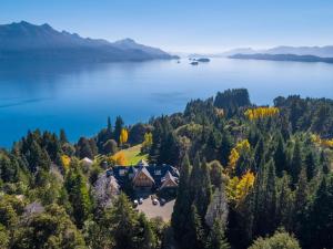 Hotel Tunquelen,Rio Negro>>Llao Llao,4 star