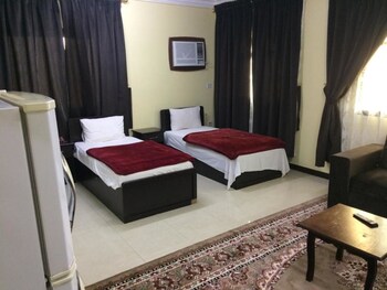 al eairy furnished apartments al madinah 9
