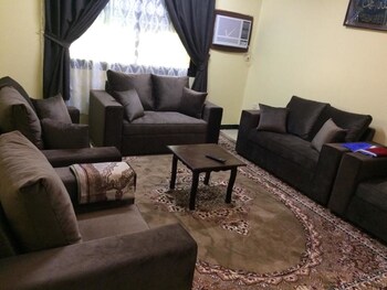 al eairy furnished apartments al madinah 9