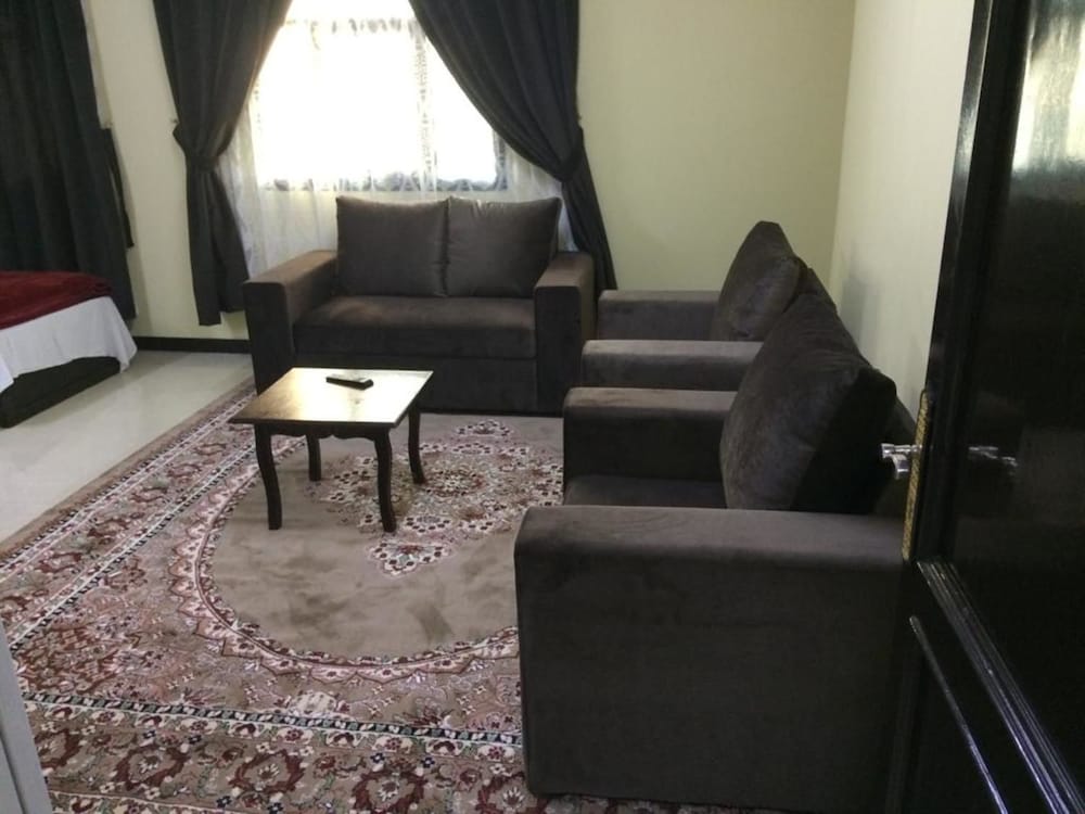 al eairy furnished apartments al madinah 9