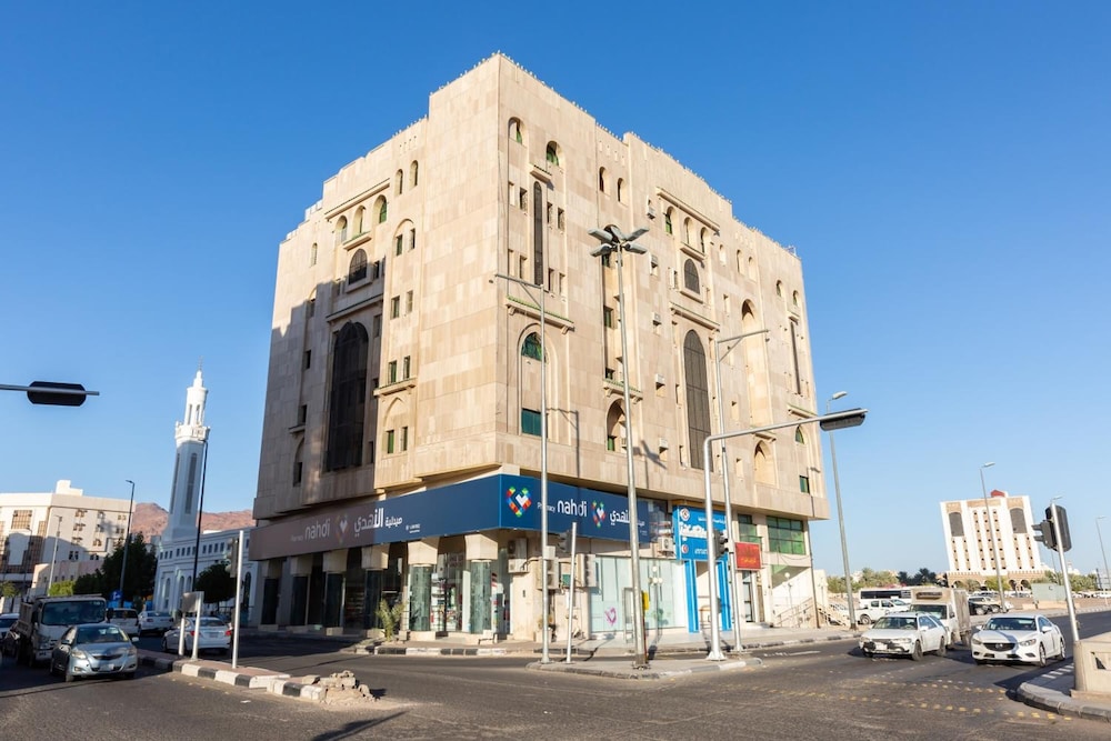 al eairy furnished apartments al madinah 9