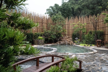 onsen at moncham