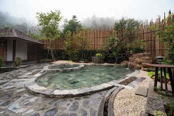 onsen at moncham