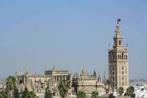 hotel alcazar seville