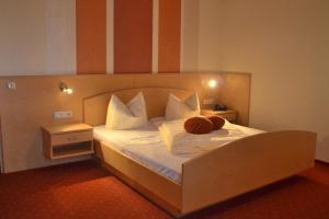 Konigsteiner Hof,Bayreuth>>Amberg-Sulzbach,3 star