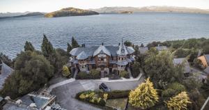 Lirolay Suites,San Carlos De Bariloche>>Playa Bonita,5 star