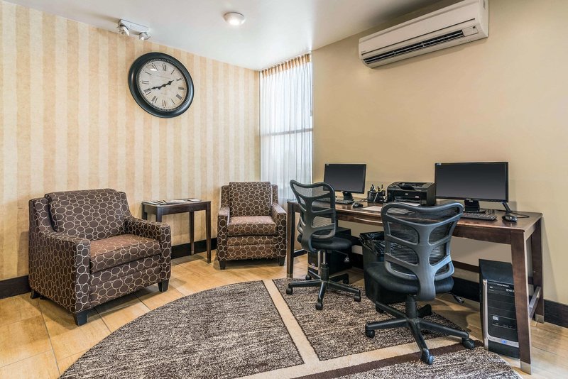 quality inn bangor airport