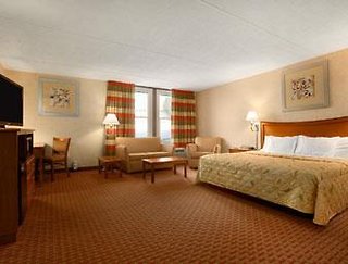 Quality Inn Bangor Airport,Brewer>>Bangor,4 star