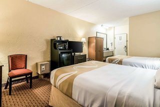 quality inn bangor airport