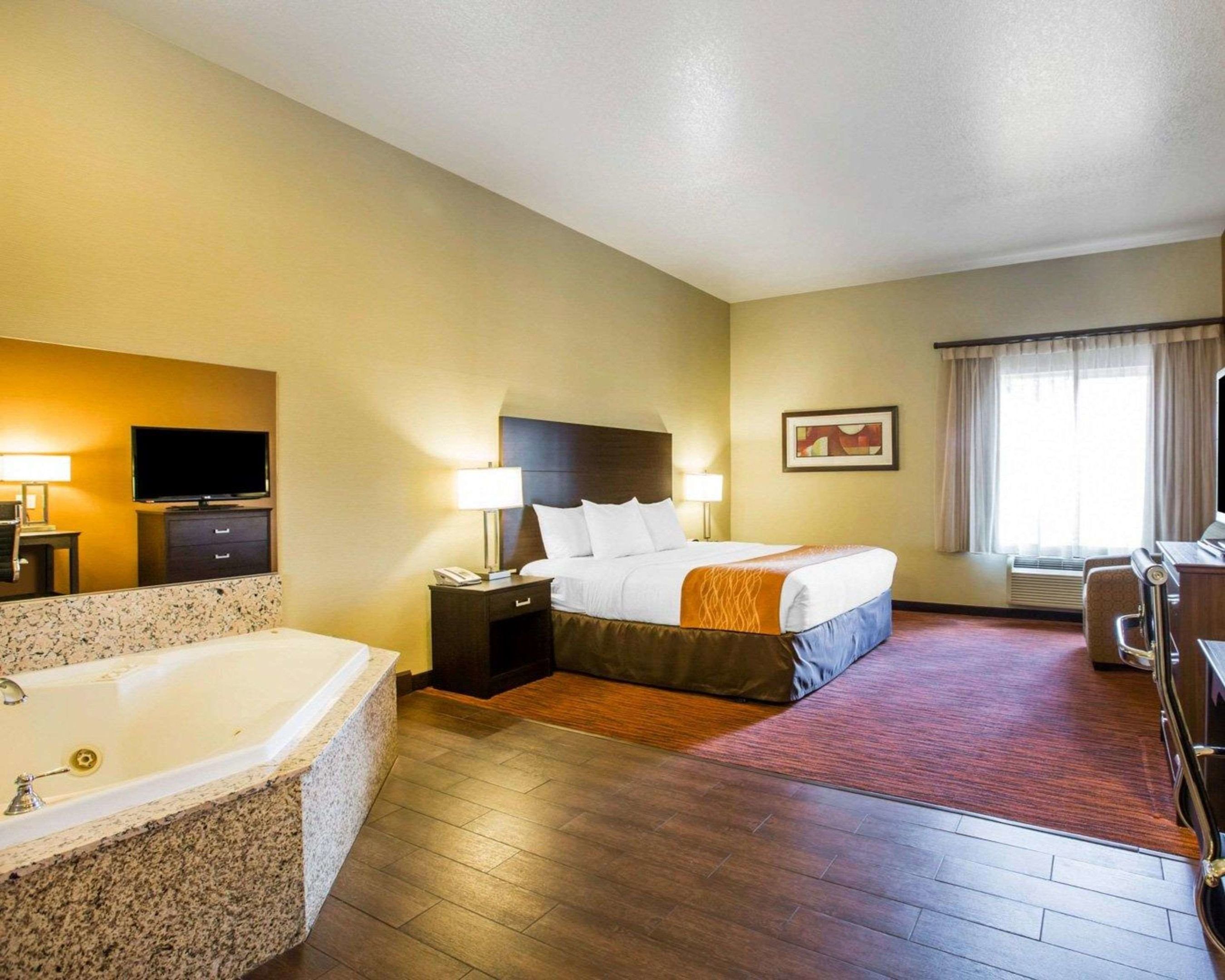 comfort suites