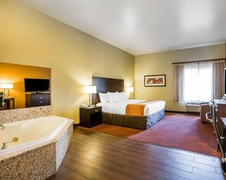 Comfort Suites,Fresno>>Clovis,3 star