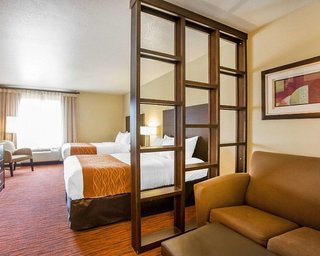 Comfort Suites,Fresno>>Clovis,3 star