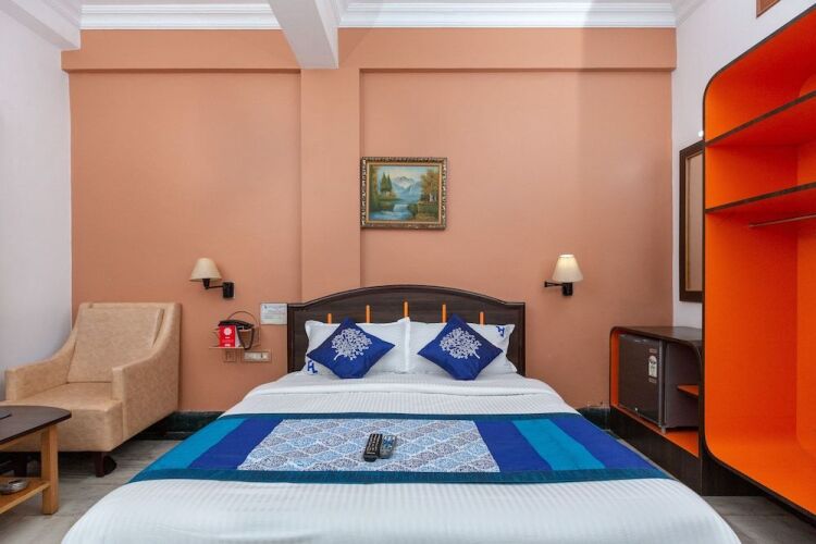 hotel raaj bhaavan nungambakkam