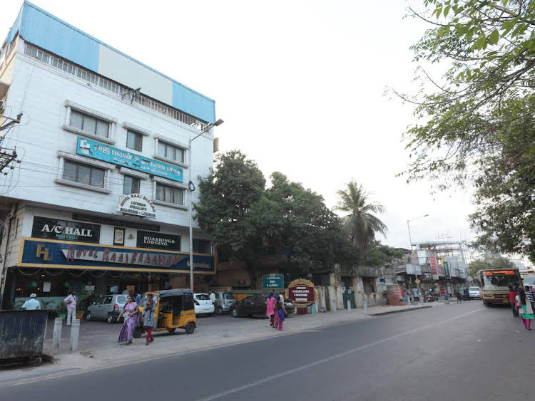 hotel raaj bhaavan nungambakkam