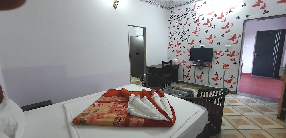 lake alpi resort kumbhalgarh